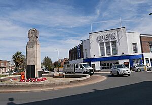Beckenham War Memorial and Odeon Cinema