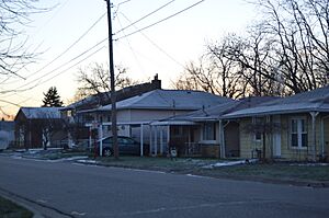 Central Avenue houses in Urbancrest