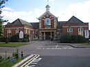 Cheshunt Public Library - geograph.org.uk - 542253.jpg