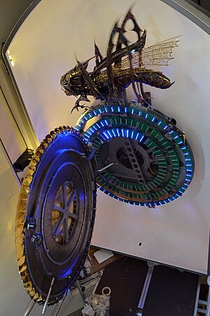 Cmglee Cambridge Corpus Clock open
