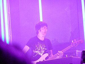 Colin Greenwood of Radiohead Bristow 2008 02