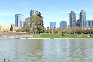 Current-image-of-Bellevue-Downtown-Park