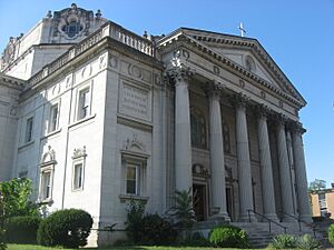 Entrance to First Christian Church in Louisville