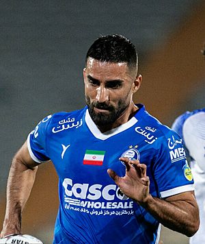 Mehrdad Mohammadi, Esteghlal FC vs Malavan FC, 17 August 2023.jpg