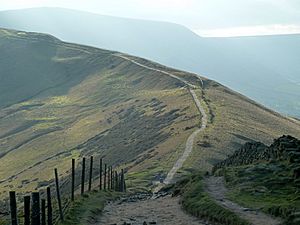 Path down to Hollins Cross and up to Mam Tor (geograph 2828182)