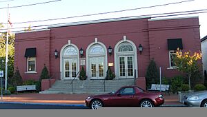 Riverhead-post-office