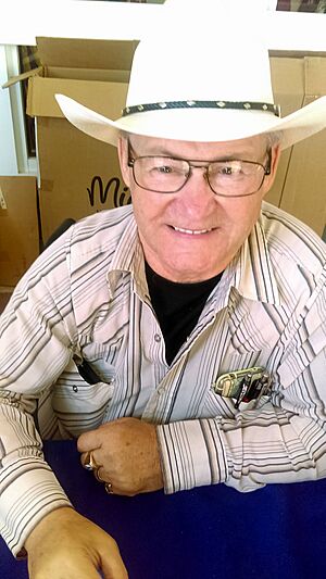 Ron Turcotte at Saratoga Race Course in 2017.jpg