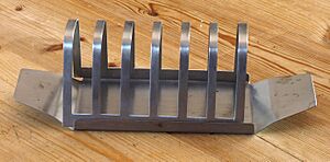 Toast rack 1-cropped