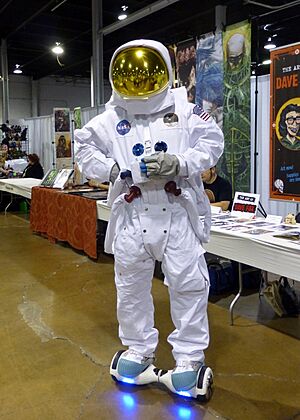 WW Chicago 2015 - Astronaut (21038388892)