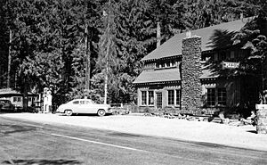 "Marion Forks Lodge" Highway 222 - Oregon (7839696066)