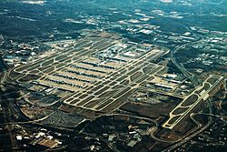 Atlanta Airport Aerial Angle (31435634003) (2).jpg