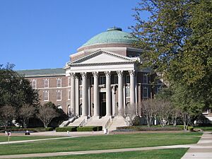Dallas Hall1