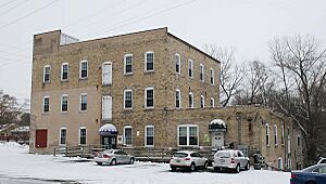 Grafton Flour Mill front Dec09