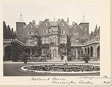 Holland House in 1907 by J. Benjamin Stone - Holland House