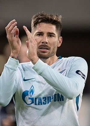 Javi García Facts for Kids