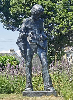 Jimi Hendrix statue outside Dimbola Lodge