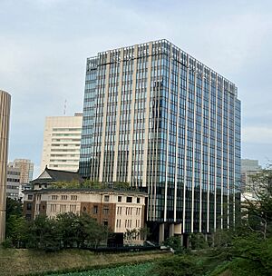 Kudan Kaikan Terrace.jpg