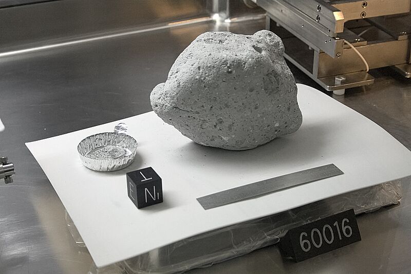 NASA Lunar Sample 60016