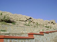 Nakhchivan fortress walls3.JPG