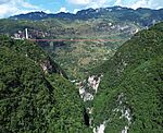 Nizhuhe Yunduan Glass Footbridge1.JPG
