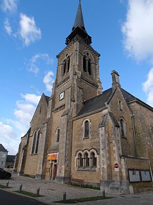 Précigné church