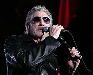 Roger Waters en el Palau Sant Jordi de Barcelona (The Wall Live) - 01