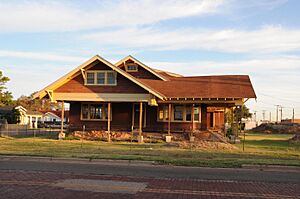 SOUTH OVERTON RESIDENTIAL HISTORIC DISTRICT, LUBBOCK COUNTY, TX