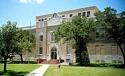 Built in 1927 (Henry T. Phelps), this is the eighth structure to serve as the San Patricio County Courthouse in Sinton.