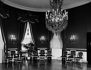 White House Blue Room-11-13-1947