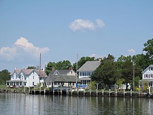 Houses along the Wicomico River in Whitehaven