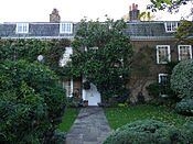 18 Station Road, Barnes, London 07