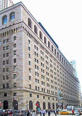 2015 Federal Reserve Bank of New York from west.jpg