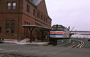 Amtrak train at New London, April 1983