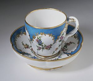 Cup and Saucer LACMA 47.35.6a-b (1 of 3).jpg