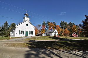 DorchesterNH CommonHistoricDistrict