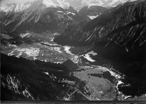 ETH-BIB-Alvaneu, Bad, Filisur, Albulatal, Schulsertal v. S. O. aus 2300 m-Inlandflüge-LBS MH01-004459