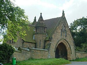 Gatehouse to Merevale Estate in Merevale Lane - geograph.org.uk - 3503