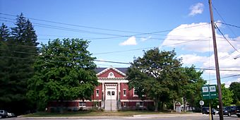 Goffstown Public Library · Goffstown, New Hampshire · 20080602.jpg