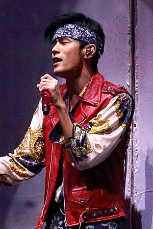 Jay Chou Opus Tour Hong Kong 2013 IMG 2342w (9788690566) (cropped)