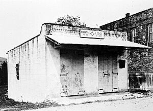 Masonic Hall (Hornitos, CA)
