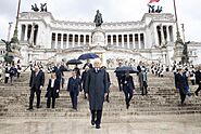 Mattarella depone una corona d’alloro sulla Tomba del Milite Ignoto, 2022 (7)