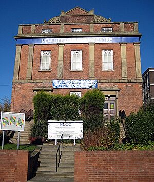 New Life Christian Centre - geograph.org.uk - 1044577