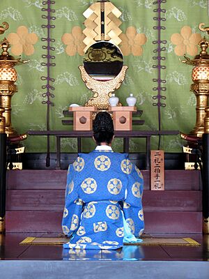 Priest at Dazaifu Tenmagu shrine 1