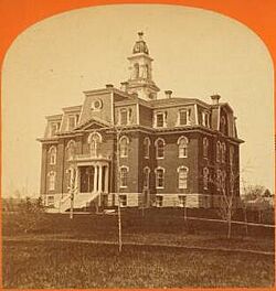 Robinson Female Seminary Exeter (photo ca. 1870–80; cropped 2022).jpeg