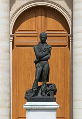 Statue of Xavier Bichat in Paris (36454509682)
