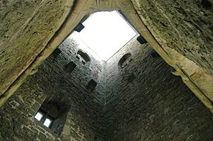 Torre de Glastonbury - Interior