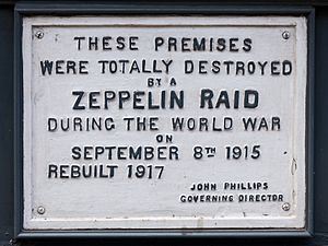 Zeppelin Raid plaque, 61 Farringdon Road, London, England, IMG 5217 edit