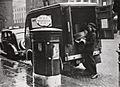 1943 Metropolitan-Vicker Electric postal van, Manchester