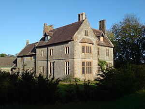 2 Pugin Hall Rampisham