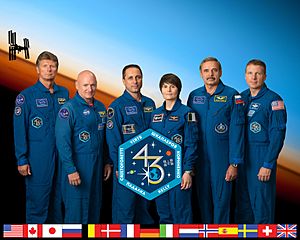 Expedition 43 crew portrait.jpg